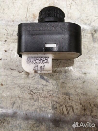 Блок управления зеркалами Audi A5 8T купе cala 3.2