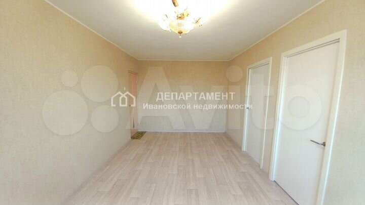 3-к. квартира, 50 м², 5/5 эт.