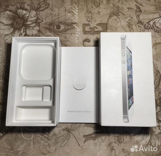 Коробка от iPhone 5