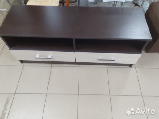 Тумба под телевизор