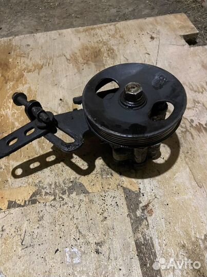 Насос гур Kia Rio 1 Spectra