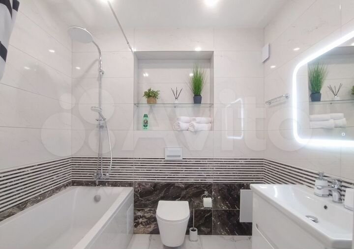 2-к. квартира, 75 м², 11/13 эт.