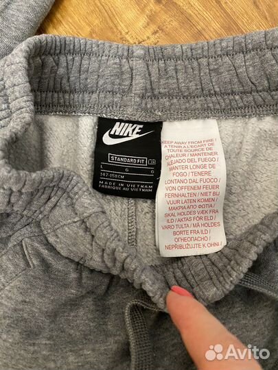 Спортивный костюм Nike