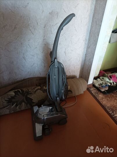 Пылесос Кирби бу