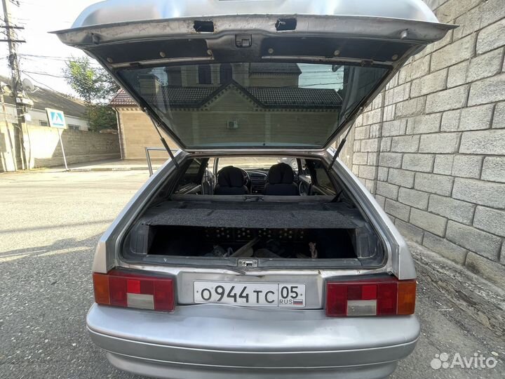 Крыло на ваз 2114