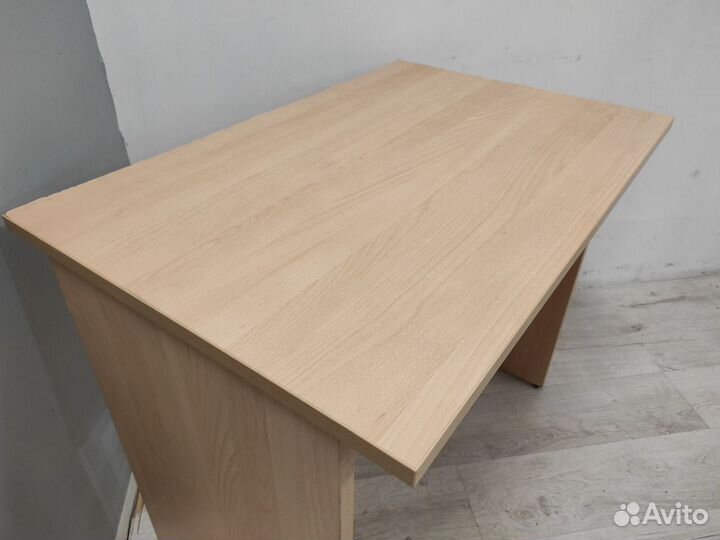 Стол письменный б/у 03066