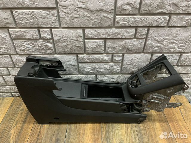 Opel zafira C Консоль центральная