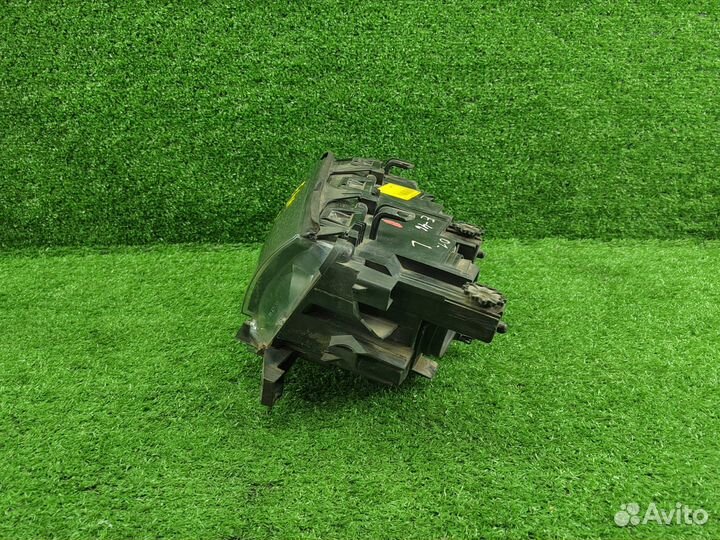 Фара левая BMW 3-series E46 BMW