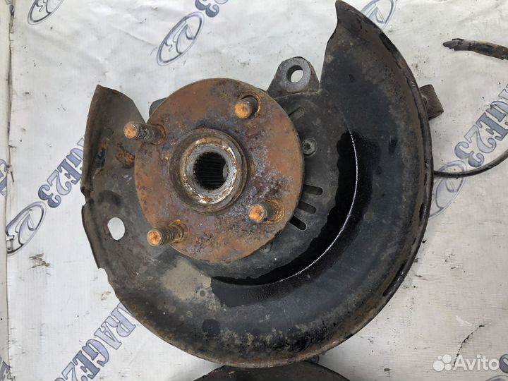 Кулак поворотный Toyota Vios