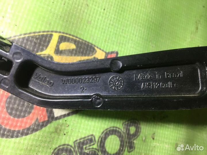 Поводок дворника левый Chevrolet Cobalt