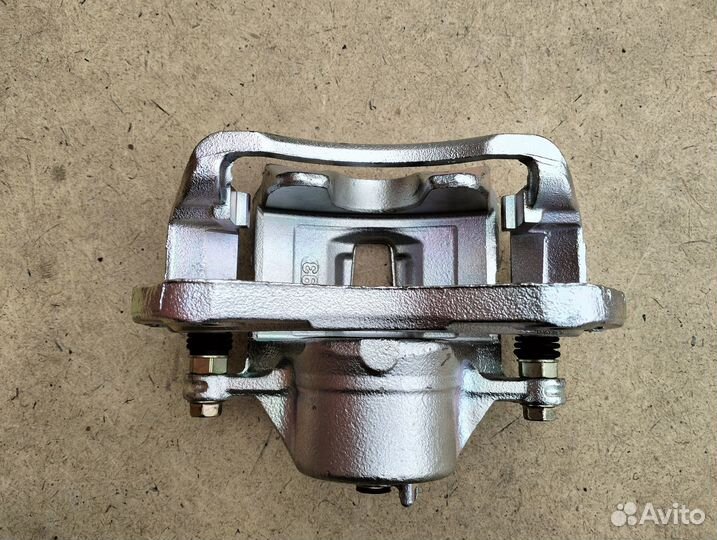 Суппорт передний левый Sonata V (NF), Grandeur IV