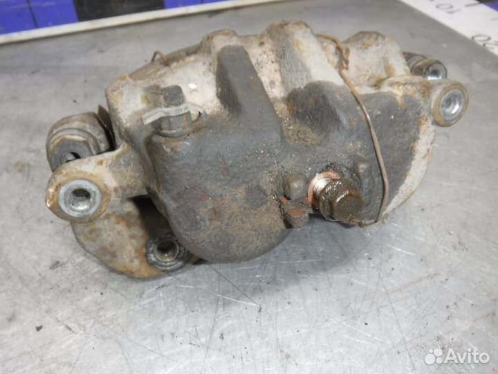 Суппорт передний левый Ssang Yong Kyron D20DT 2009