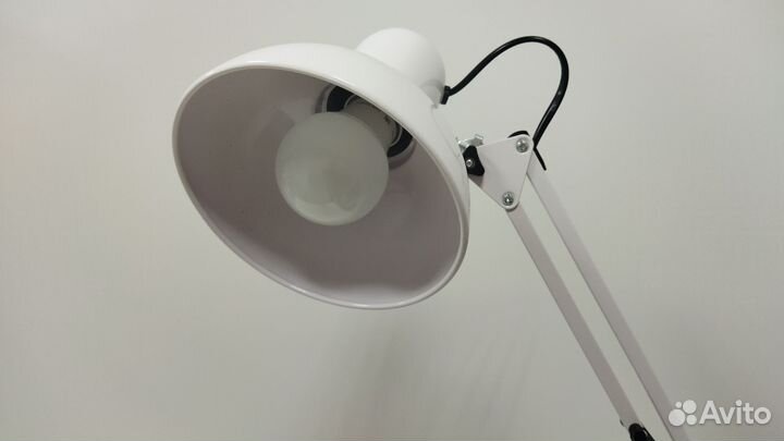 Лампа настольная цоколь Е27