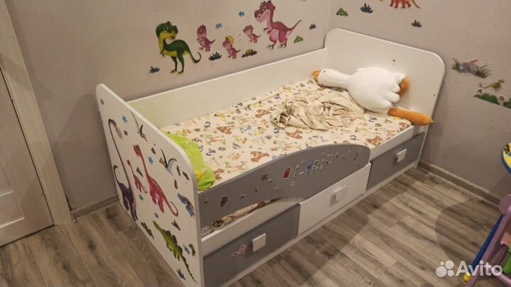 Детская кровать 160 на 80 с матрасом