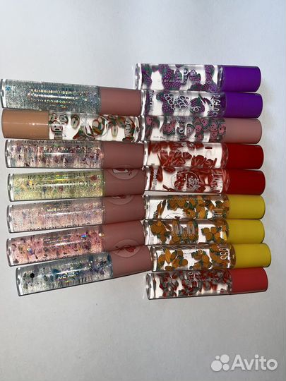 Косметика для губ