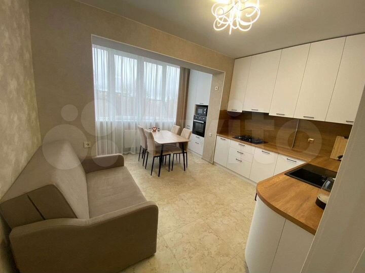 1-к. квартира, 57 м², 2/3 эт.