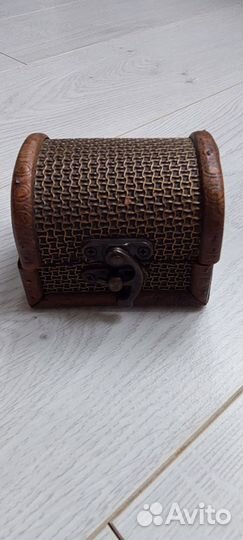 Шкатулка дерево