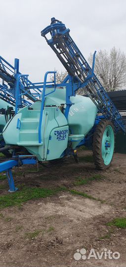 Опрыскиватель Berthoud Tracker 3200, 2016