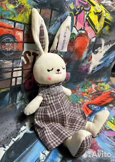Новая мягкая игрушка зайка в платье
