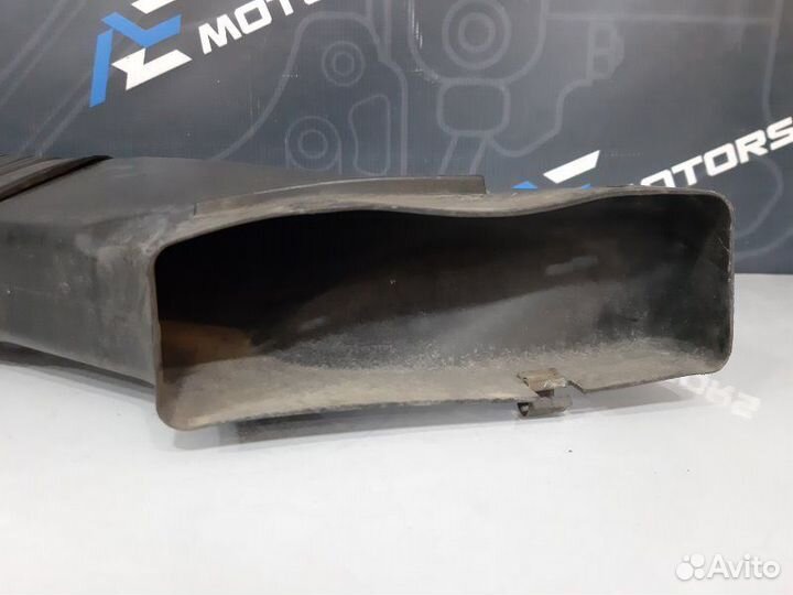 Патрубок воздушного фильтра Audi Allroad C5 BES