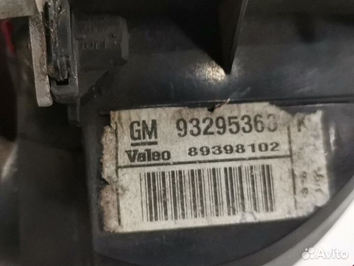 Фонарь задний для Opel Meriva A 93184713