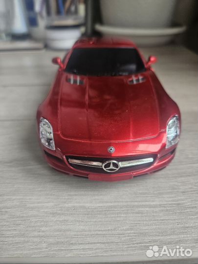 Машинка на радиоуправлении