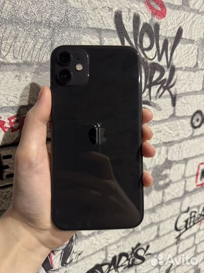 iPhone 11, 128 ГБ