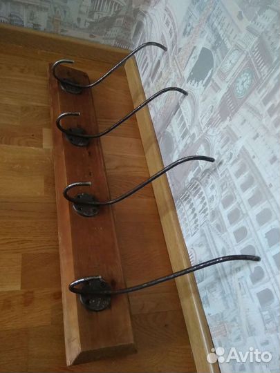 Старинная вешалка