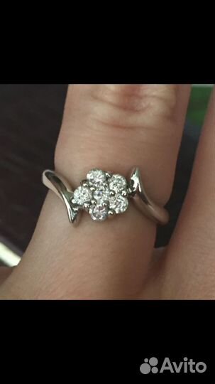Серебряное кольцо 925 пробы