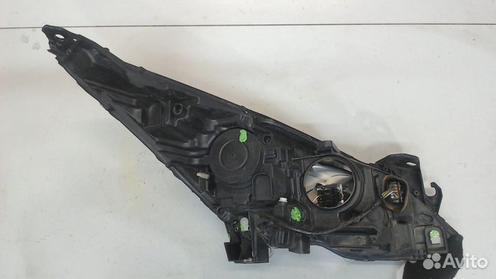 Фара (передняя) Peugeot 5008, 2010