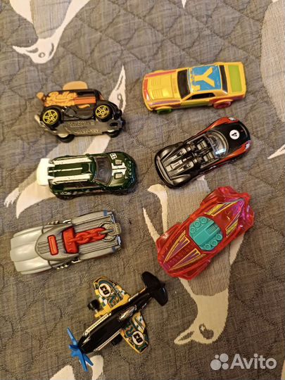 Машинки маленькие welle hotweels