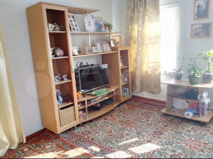 Дом 39,7 м² на участке 10,84 га