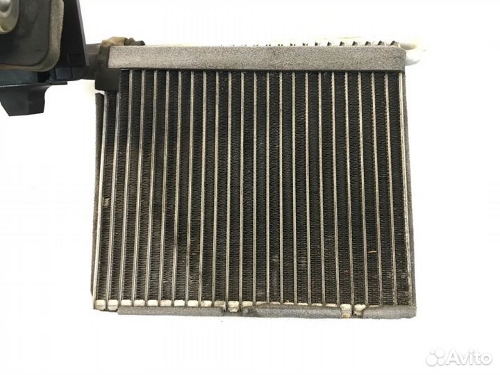 Испаритель кондиционера Ford Focus 3 хетчбек 2.0