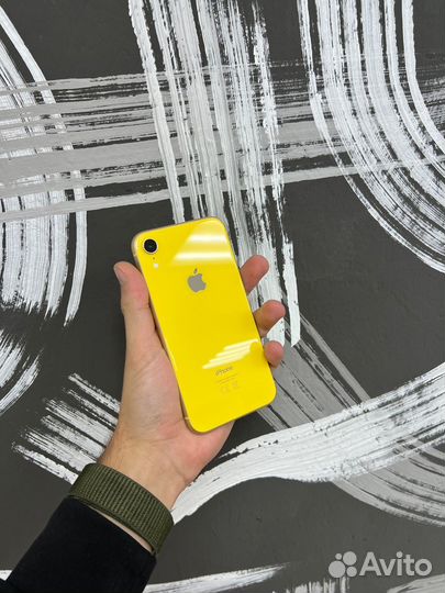 iPhone Xr, 64 ГБ