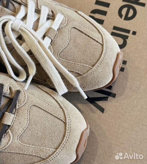 New Balance X Miu Miu 530 SL Light Brown