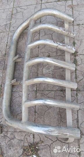 Кенгурятник стоял на Тойота рав4 2003 года