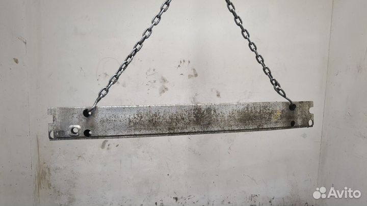 Усилитель бампера Nissan Pathfinder, 2013