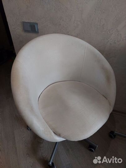Компьютерные кресла под реставрацию