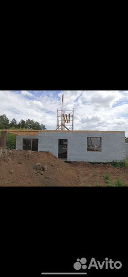 Бригада строителей