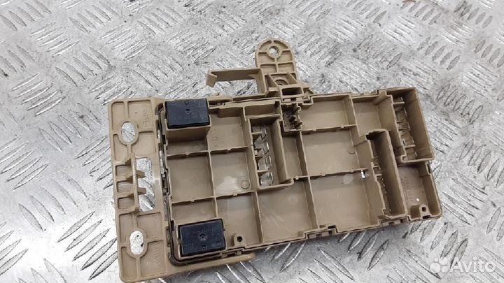 Блок предохранителей Subaru Tribeca