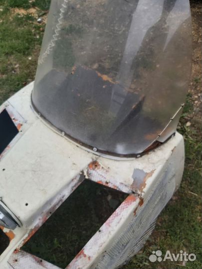 Капот на буран