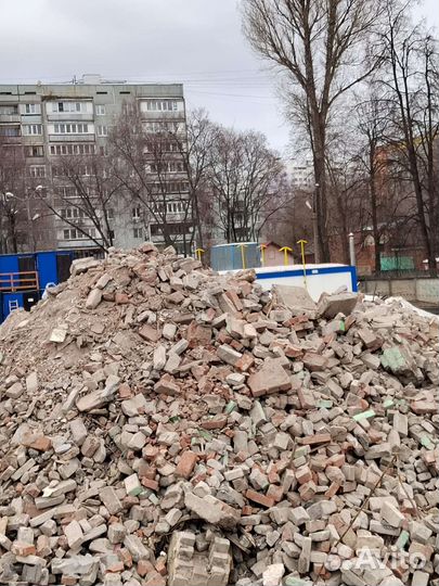 Прием бой кирпича