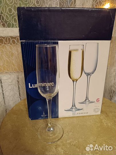 Бокалы, стаканы, салатник