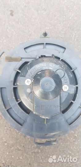 Мотор печки отопителя мазда 3 вк mazda 3 bk дефект