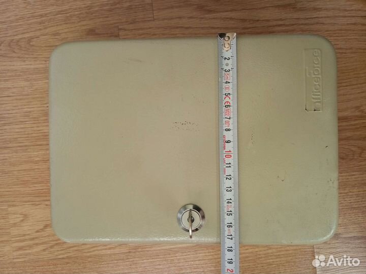 Ключница металлическая 60 ключей