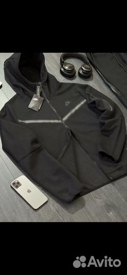 Спортивный костюм мужской nike tech fleece