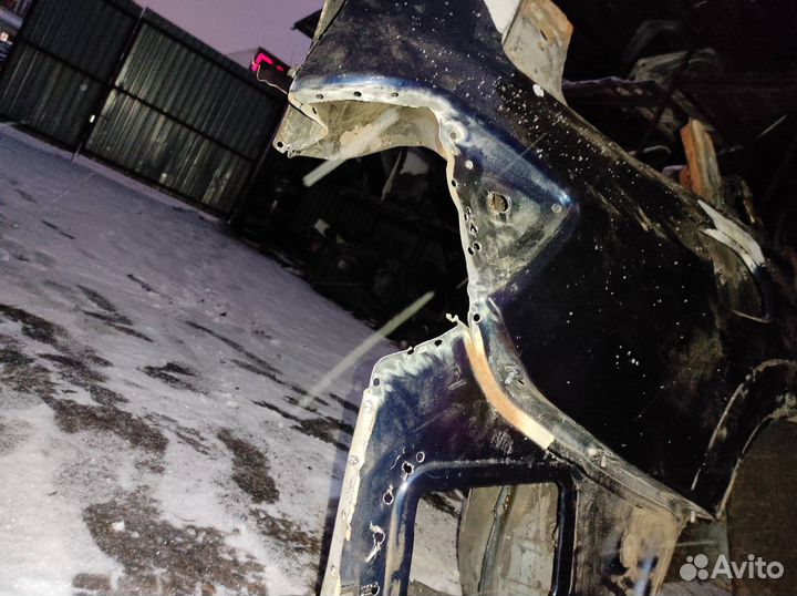 Крыло заднее правое Mercedes Benz GL-Class X166