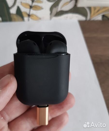 Bluetooth Pods (б/у); microusb-lighting; зарядка