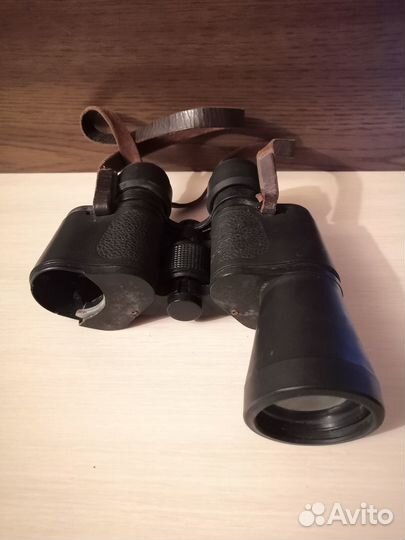 Бинокль Bushnell 16x50 (на запчасти или ремонт)