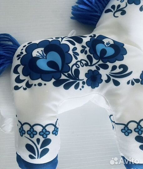 Мягкая игрушка Лошадь бело синего цв